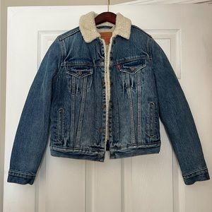 Levi’s 90s Sherpa Trucker Jacket - Size XS